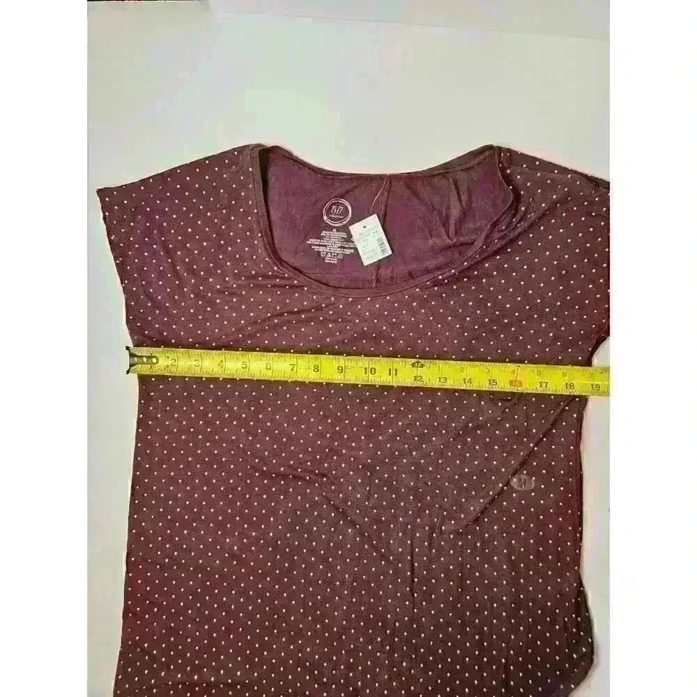 Maurices NWT Burgundy Top With Bronze Studding Size Medium - Picture 5 of 6